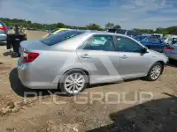 2013 Toyota CAMRY фото