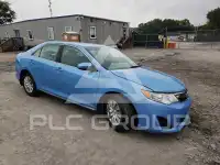 2013 Toyota CAMRY фото