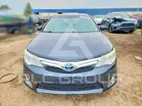 2013 Toyota CAMRY фото