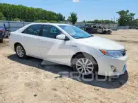 2013 Toyota CAMRY фото