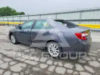 2013 Toyota CAMRY фото