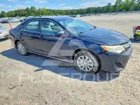 2013 Toyota CAMRY photo