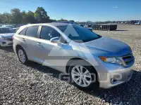 2013 Toyota VENZA photo