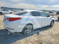 2013 KIA Optima photo