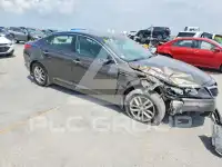 2013 KIA Optima photo