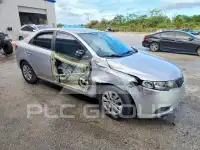 2013 KIA Forte фото