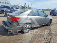2013 KIA Forte фото