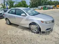 2013 KIA Forte photo