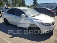 2013 KIA Forte фото
