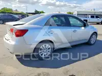 2013 KIA Forte photo