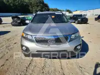 2013 KIA Sorento photo