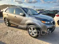 2013 KIA Sorento photo