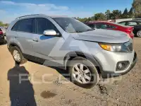 2013 KIA Sorento фото