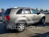 2013 KIA Sorento photo