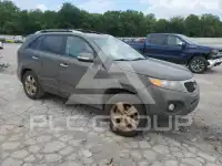 2013 KIA Sorento фото