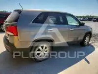 2013 KIA Sorento photo
