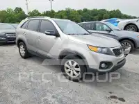 2013 KIA Sorento photo