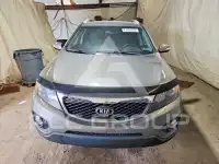 2013 KIA Sorento photo
