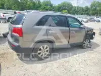 2013 KIA Sorento фото