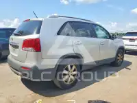 2013 KIA Sorento фото