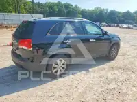 2013 KIA Sorento фото
