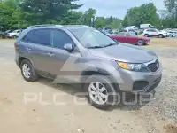 2013 KIA Sorento фото