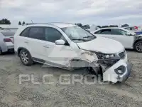 2013 KIA Sorento photo