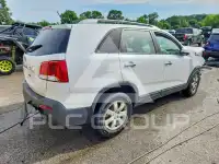2013 KIA Sorento photo