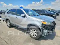 2013 KIA Sorento фото