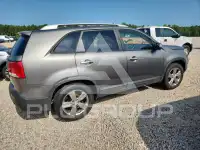 2013 KIA Sorento фото