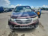 2013 KIA Sorento фото
