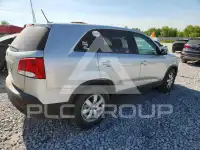 2013 KIA Sorento photo