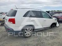2013 KIA Sorento photo