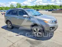 2013 KIA Sorento фото