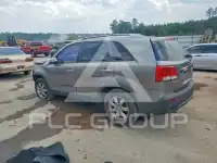2013 KIA Sorento photo