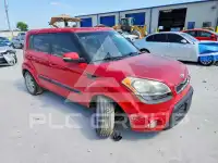 2013 KIA Soul фото