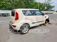 2013 KIA Soul фото
