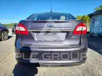 2013 Ford FIESTA фото