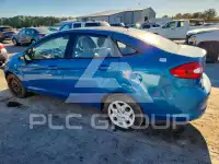 2013 Ford FIESTA фото