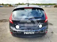 2013 Ford FIESTA фото