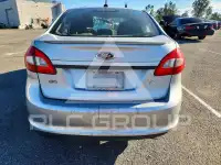 2013 Ford FIESTA фото