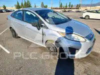 2013 Ford FIESTA фото