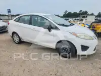 2013 Ford FIESTA photo