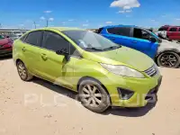 2013 Ford FIESTA фото