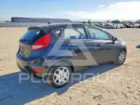 2013 Ford FIESTA фото