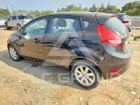 2013 Ford FIESTA фото