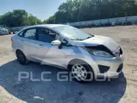 2013 Ford FIESTA фото