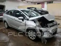 2013 Ford FIESTA фото