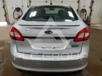 2013 Ford FIESTA фото