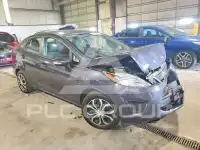 2013 Ford FIESTA фото